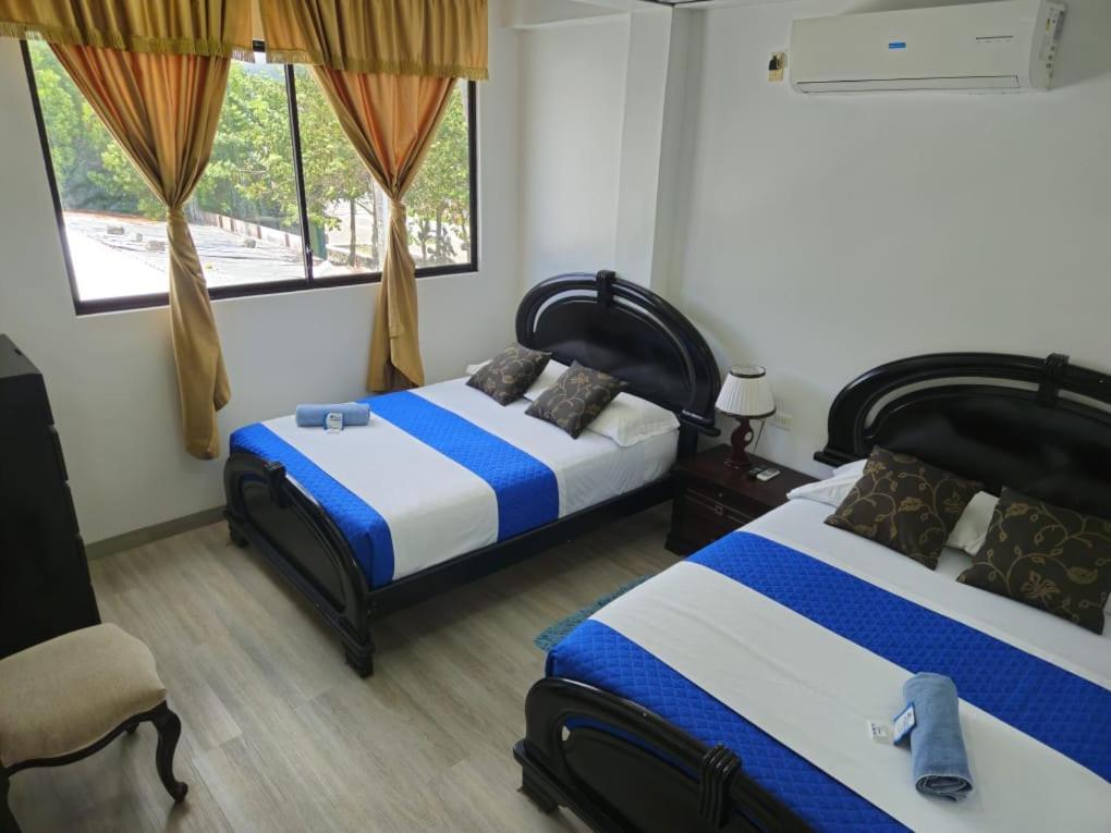 Flightless Cormorant Hotel Пуерто Айора Екстериор снимка