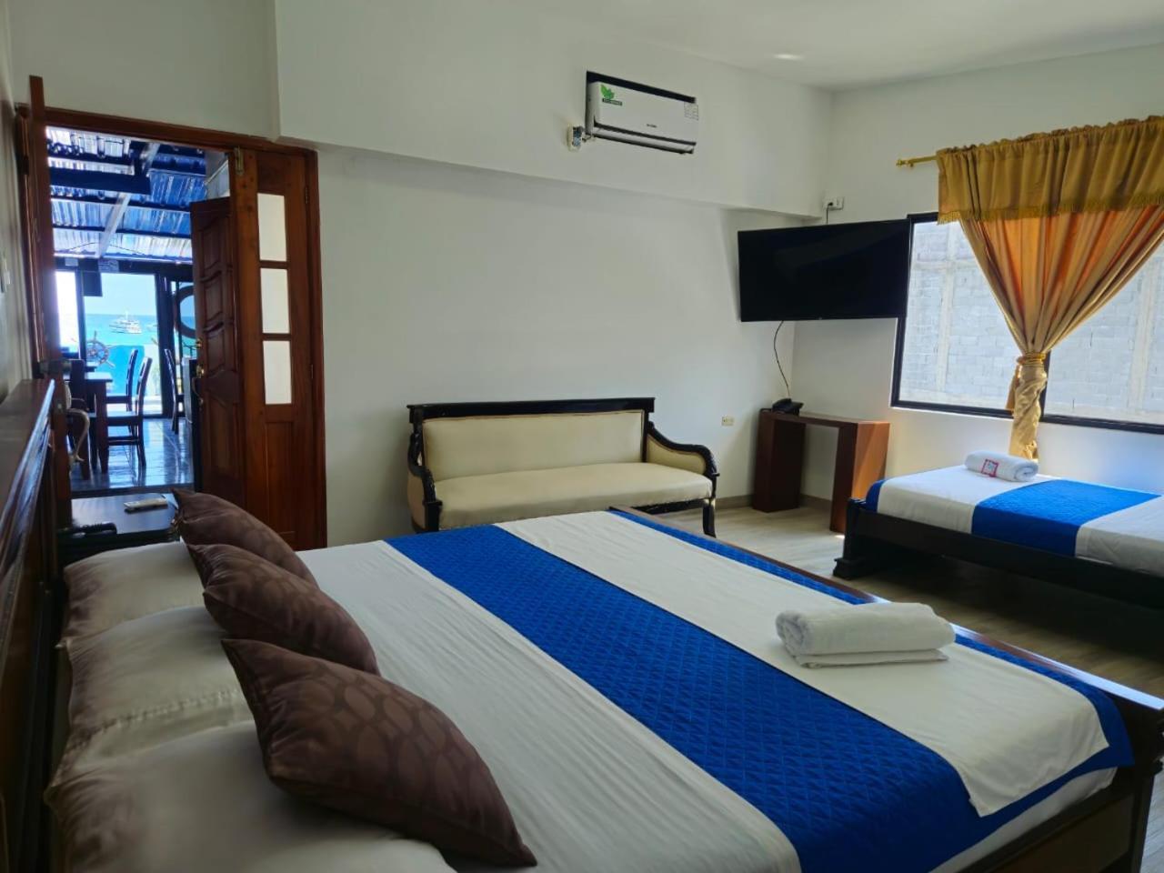 Flightless Cormorant Hotel Пуерто Айора Екстериор снимка