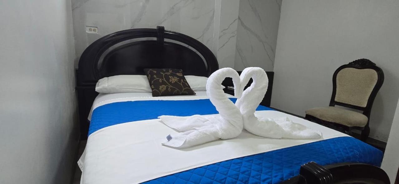 Flightless Cormorant Hotel Пуерто Айора Екстериор снимка